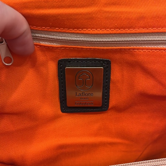 Laflore Paris Bobobark Convertible 3-in-1 Backpack - Picture 4 of 8